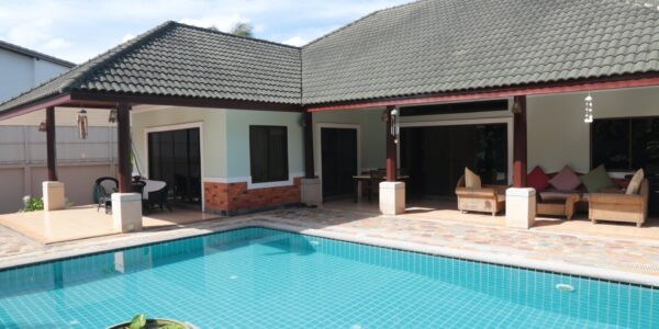 3 Bedroom Pool Villa with Nice Garden in Lipa Noi, Koh Samui - For Sale